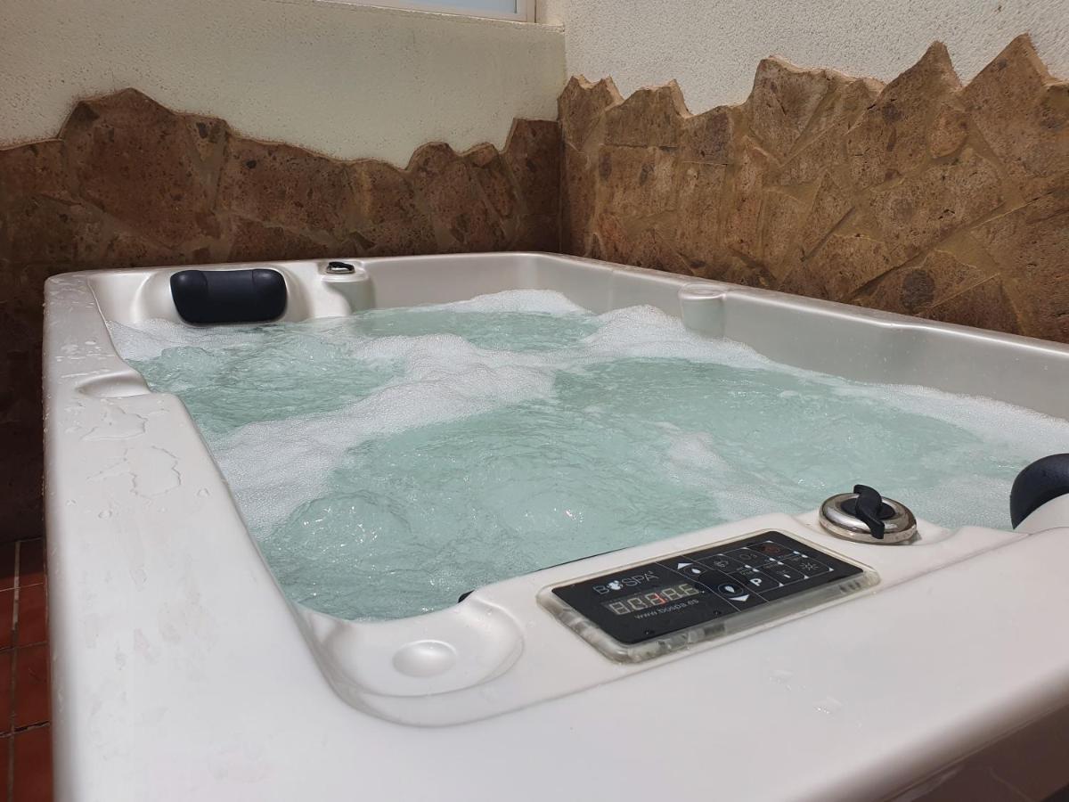 Apartamento El Valle Puerto Rico Con Jacuzzi المظهر الخارجي الصورة